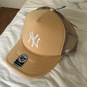 New York Yankee Trucker Hat 47’